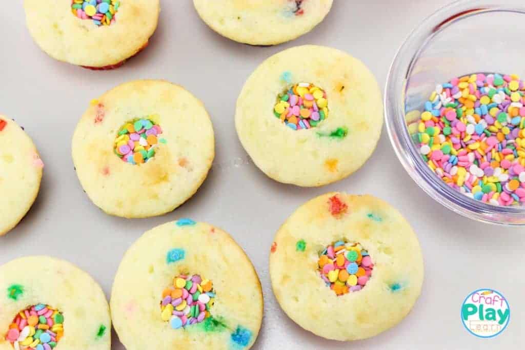 funfetti cupcakes for dr seuss day