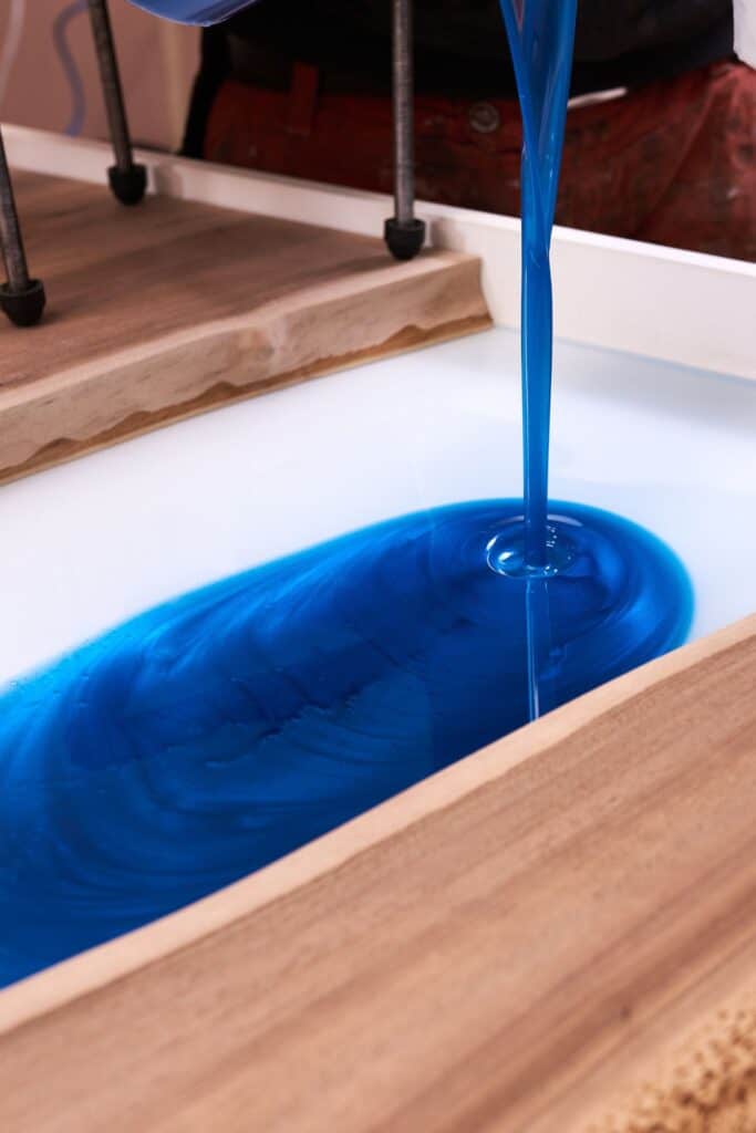 What You Should Know About Working With Resin